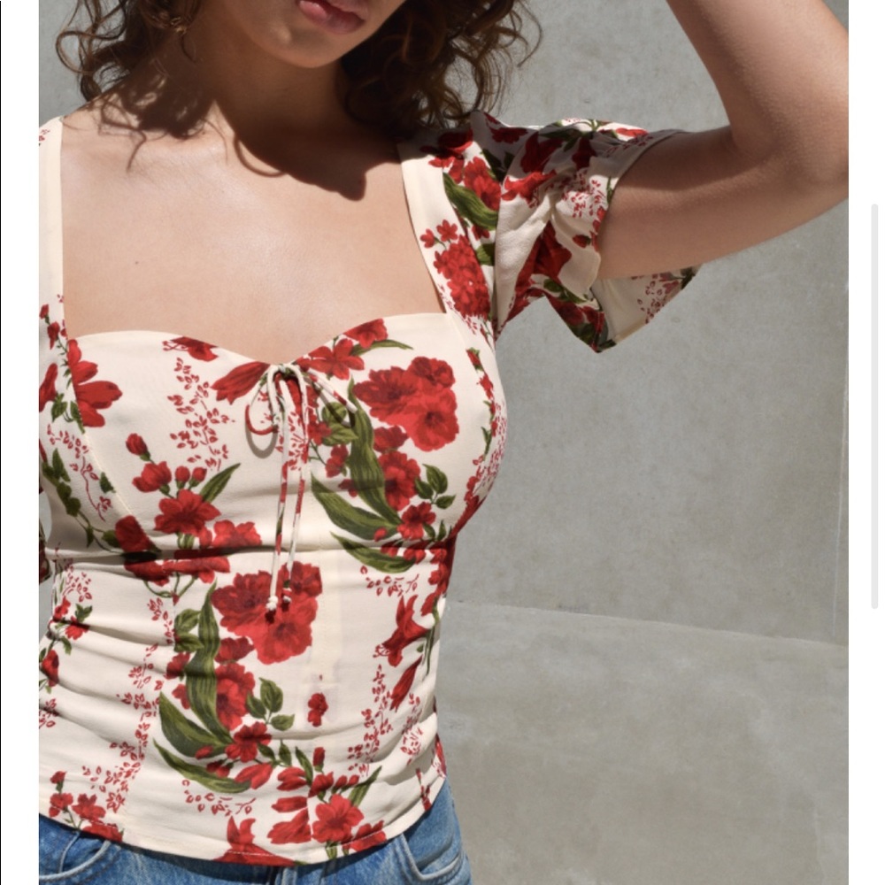 Reformation delevan top
